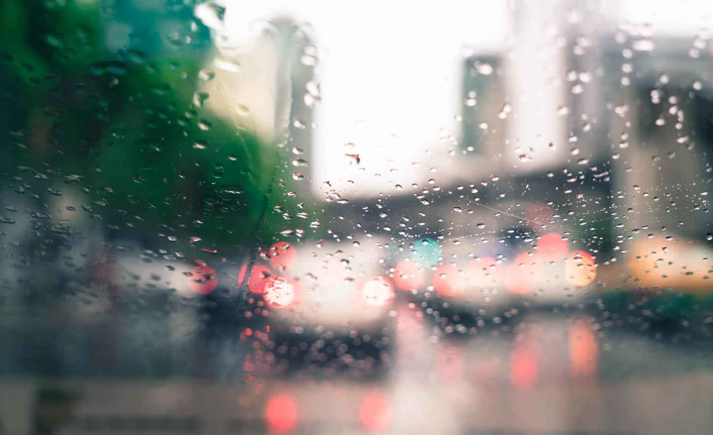 Clima em fevereiro: Inmet prevê chuva acima da média no Sudeste e Norte; Sul e Centro-Oeste em alerta