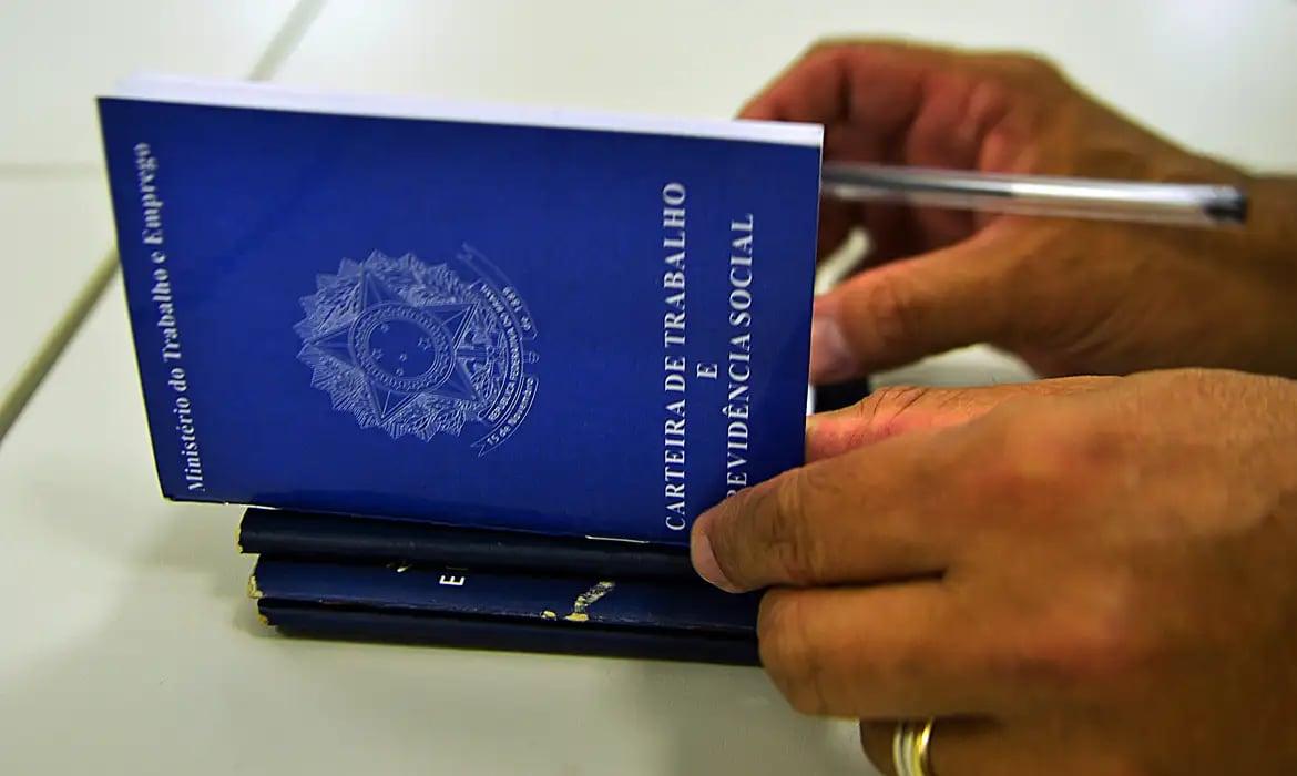 Escala 6x1: setor produtivo defende votação de projeto apenas em 2027