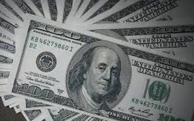 Dólar encerra último pregão em alta de 0,09%, aos R$ 4,89