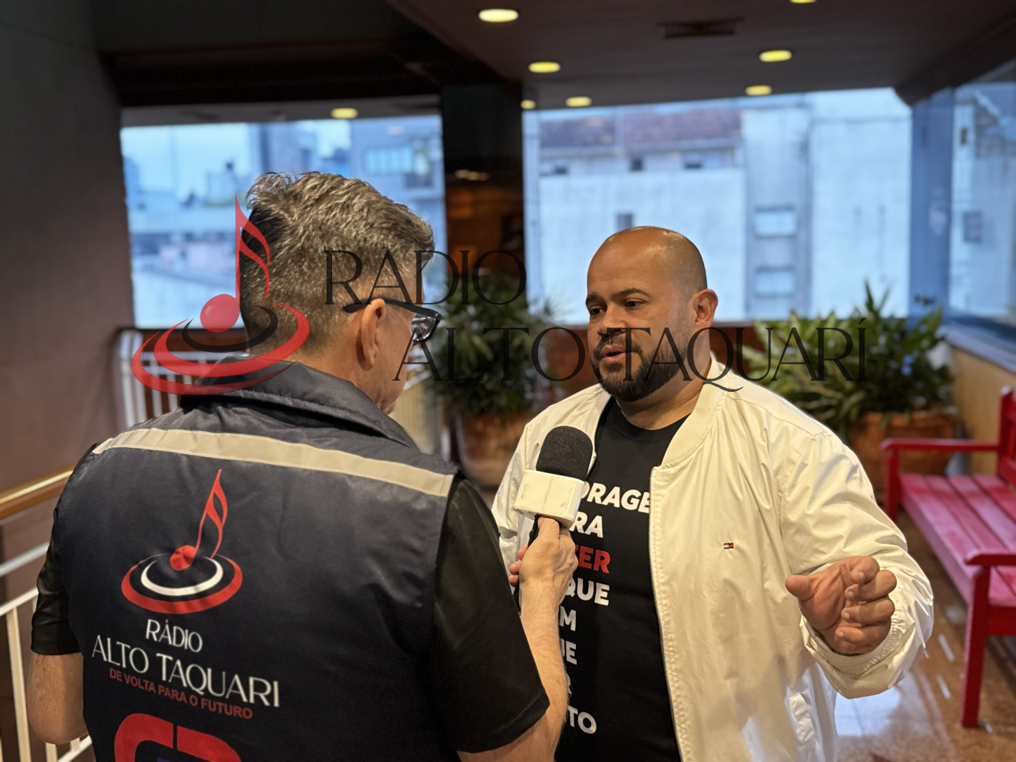 Estacionamento rotativo é alvo de críticas e vereador anuncia encaminhamento de reclamações ao Ministério Público