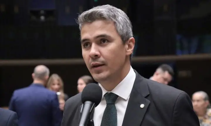 Comissão de Constituição e Justiça aprova incentivo para contratação de pessoas com deficiência além das cotas
