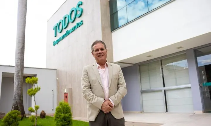 Grupo Cartão de TODOS antecipa jornada de 40 horas semanais