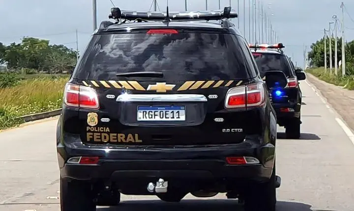 PF apreende armas destinadas a facções criminosas no Rio